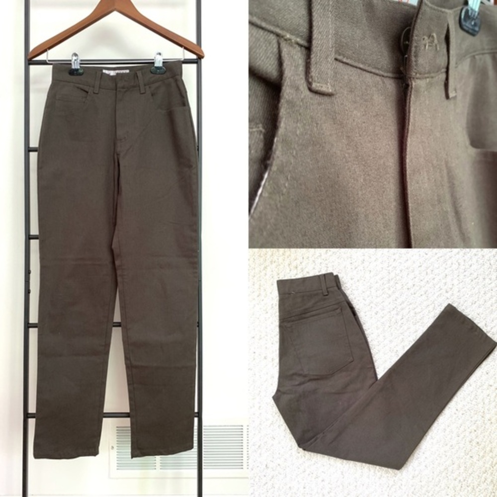 LT Sport Petite Vintage Mom Jeans